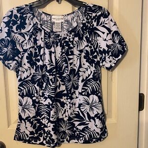 Black and White Floral Women's Top